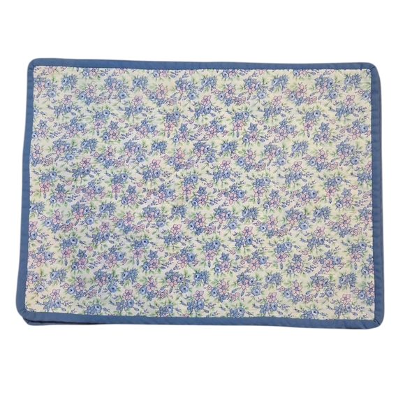 Vintage Style Handmade Patchwork Placemats Quilted Floral Farmhouse Table Decor - Picture 2 of 8